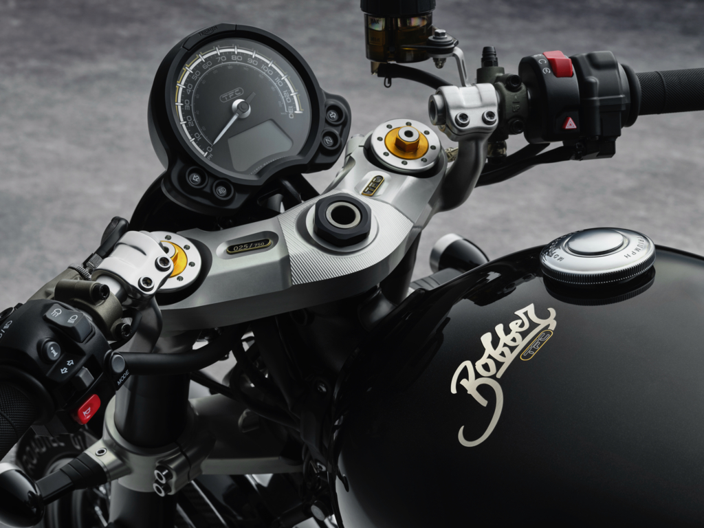 Triumph Bonneville Bobber TFC 2025: Tuyệt Tác Giới Hạn Đậm Chất Anh Quốc